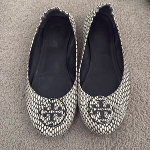 Black and white snake skin Tory Burch flats size 9